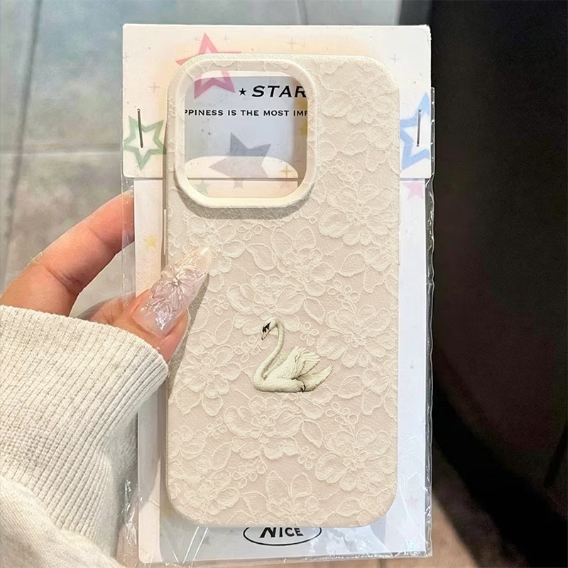 레이스 스완 패턴 리치 텍스처 폰 케이스 (아이폰 17 - Apple Iphone 15 Pro Max 리뷰 및 가격